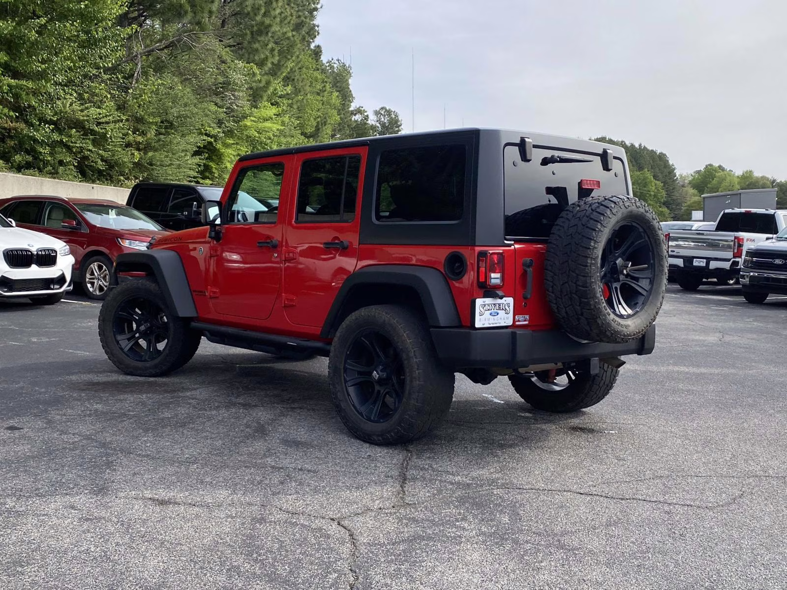 2015 Firecracker Red Clear Coat Jeep Wrangler Unlimited Rubicon 4X4 SUV