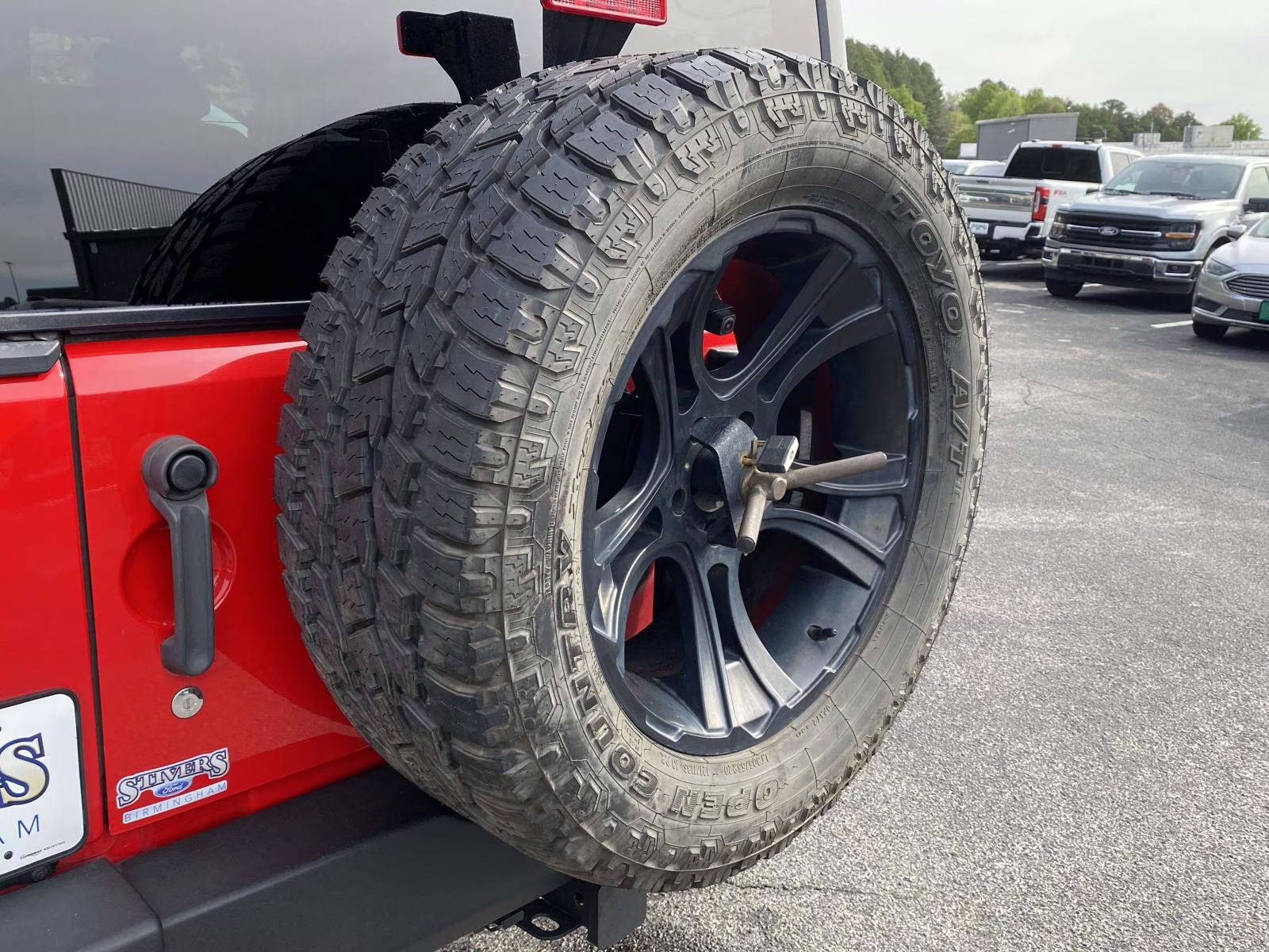 2015 Firecracker Red Clear Coat Jeep Wrangler Unlimited Rubicon 4X4 SUV