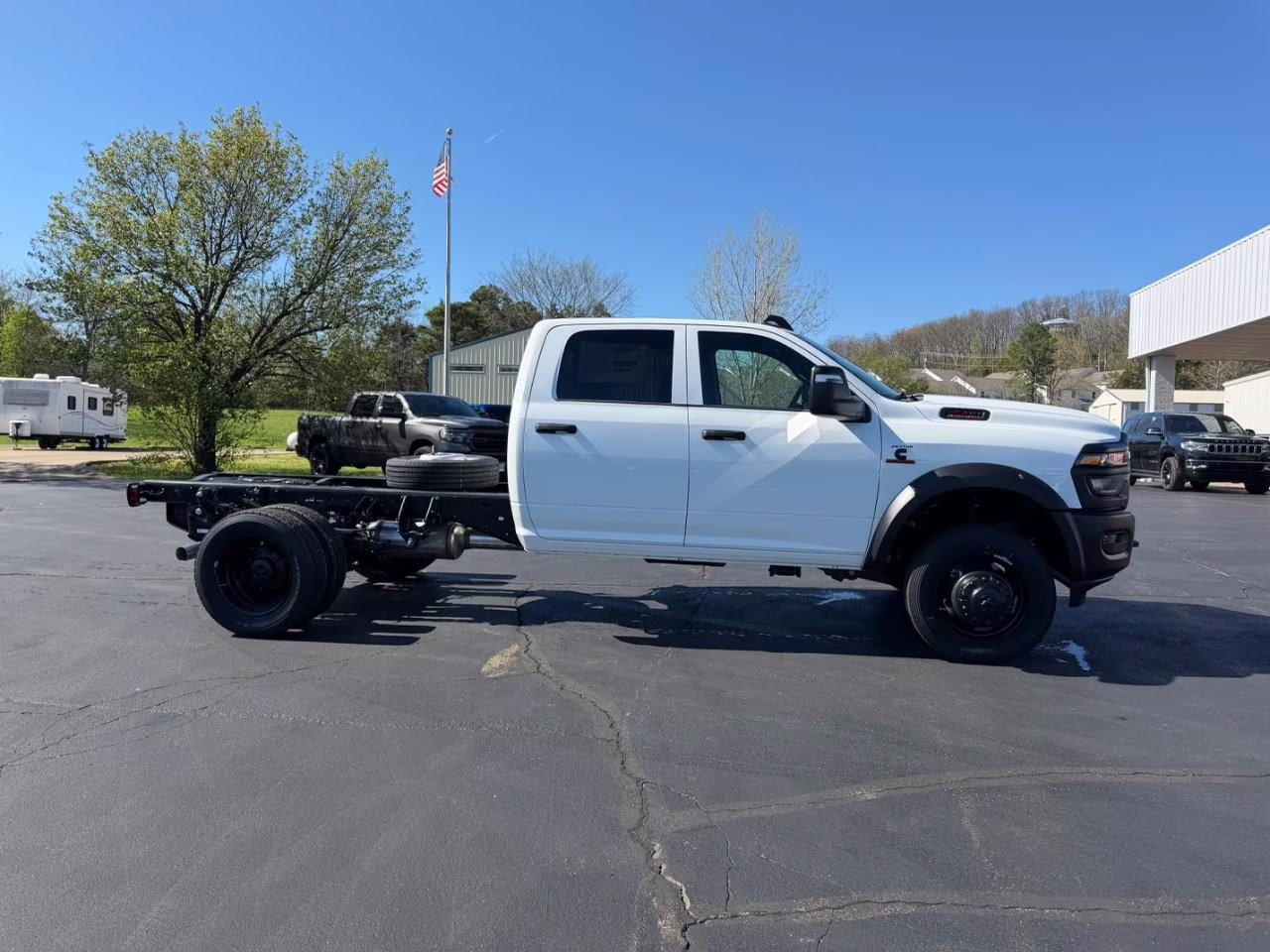2026 Bright White Clearcoat Ram 5500HD Tradesman 4X4 Truck