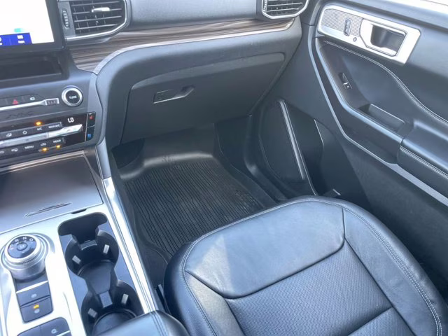 2020 Magnetic Ford Explorer Limited RWD SUV