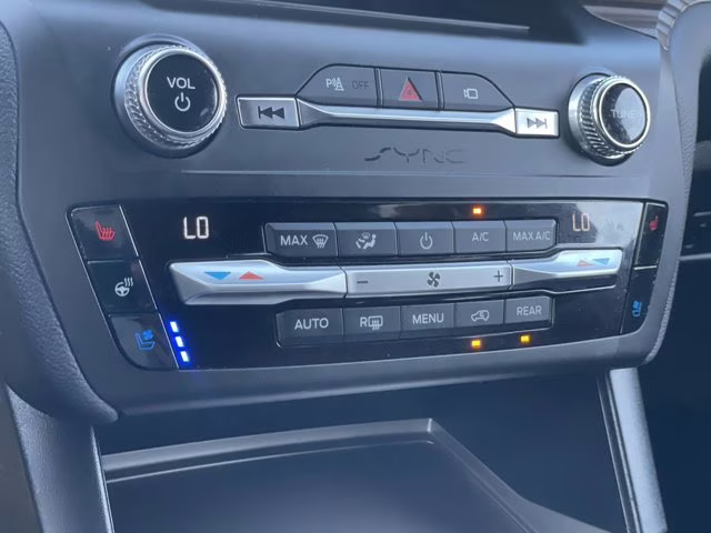 2020 Magnetic Ford Explorer Limited RWD SUV