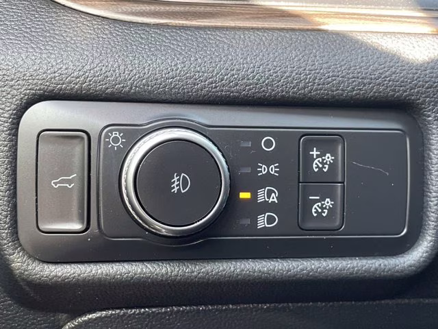 2020 Magnetic Ford Explorer Limited RWD SUV