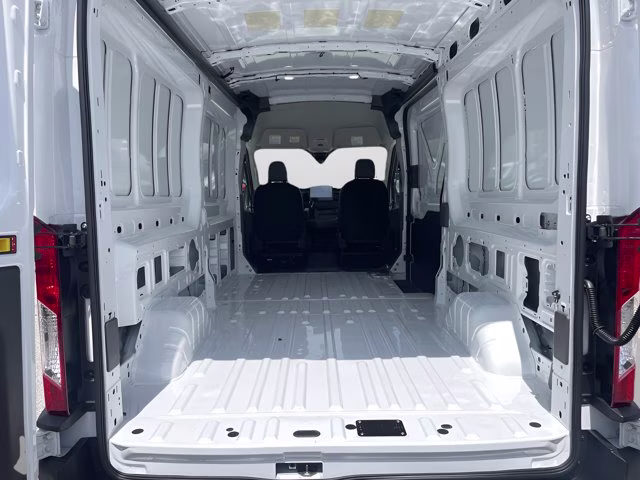 2026 Oxford White Ford Transit Cargo Van Base RWD Van