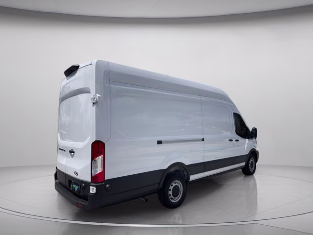 2026 Oxford White Ford Transit Cargo Van Base RWD Van