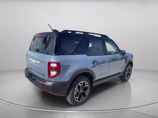 2026 Azure Gray Metallic Tri-Coat Ford Bronco Sport Outer Banks 4X4 SUV