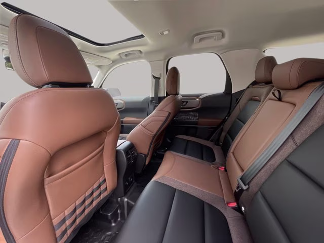 2026 Oxford White Ford Bronco Sport Outer Banks 4X4 SUV