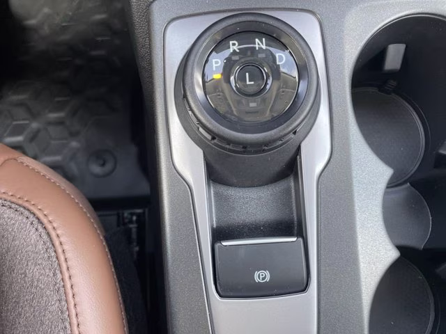 2026 Oxford White Ford Bronco Sport Outer Banks 4X4 SUV