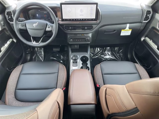 2026 Oxford White Ford Bronco Sport Outer Banks 4X4 SUV