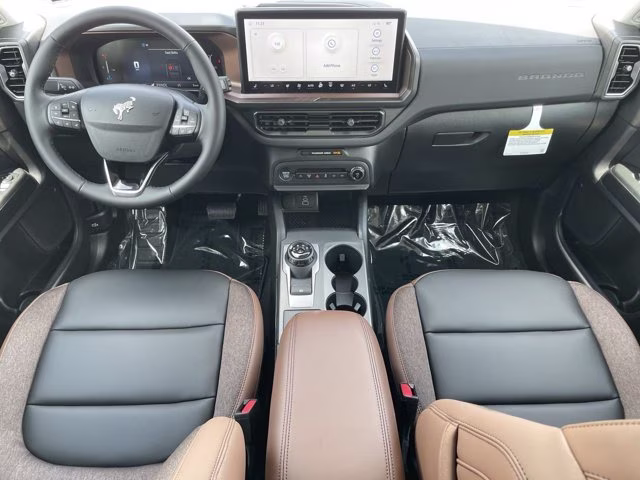 2026 Oxford White Ford Bronco Sport Outer Banks 4X4 SUV