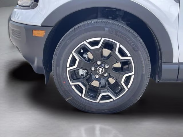 2026 Oxford White Ford Bronco Sport Outer Banks 4X4 SUV