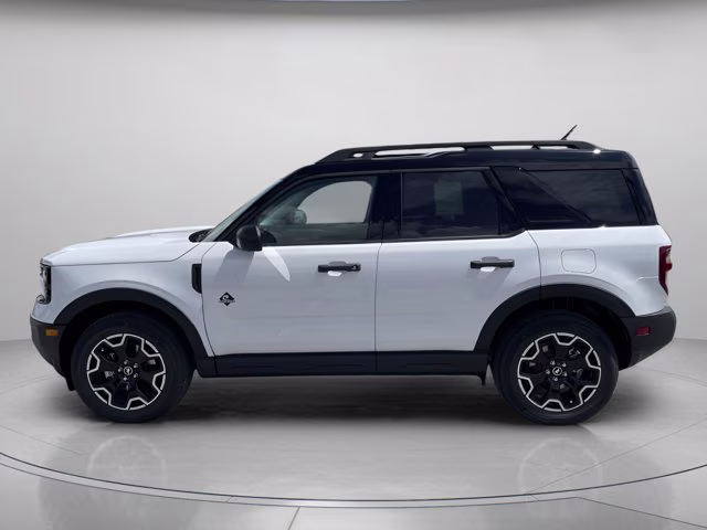 2026 Oxford White Ford Bronco Sport Outer Banks 4X4 SUV
