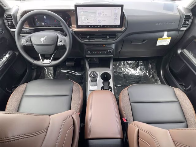 2026 Oxford White Ford Bronco Sport Outer Banks 4X4 SUV