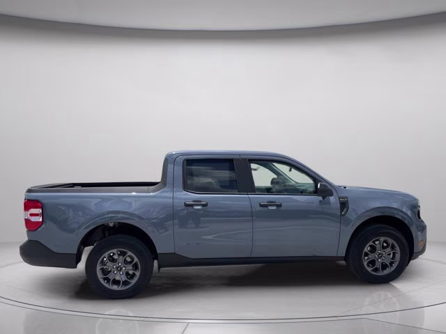 2026 Azure Gray Metallic Tri-Coat Ford Maverick XLT FWD Truck