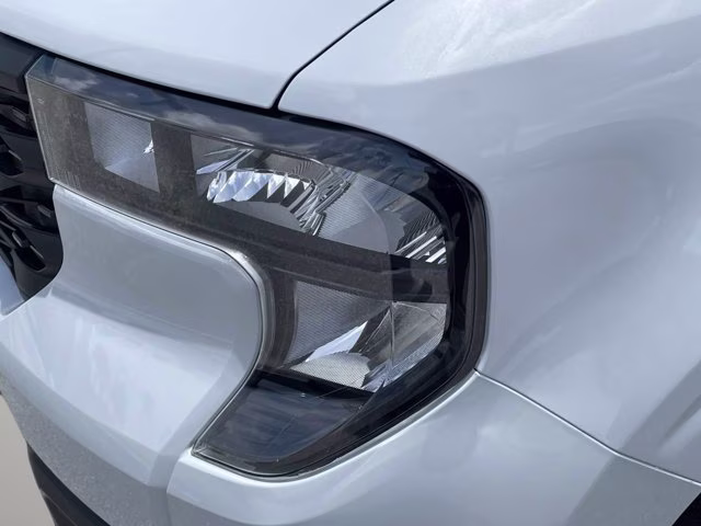 2026 Space White Metallic Ford Maverick XLT FWD Truck