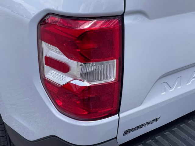 2026 Space White Metallic Ford Maverick XLT FWD Truck