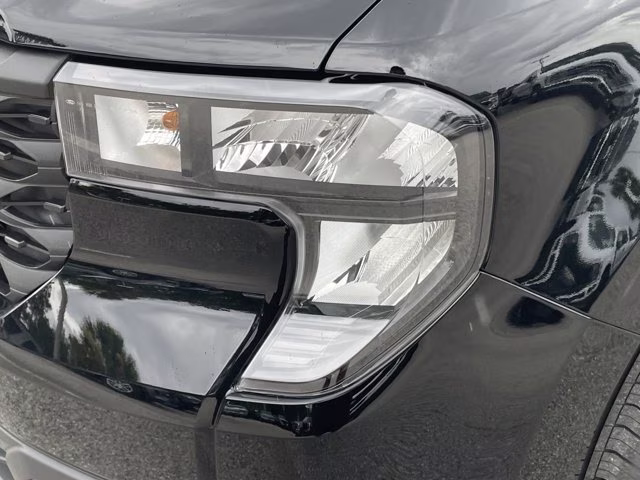2026 Shadow Black Ford Maverick XLT FWD Truck