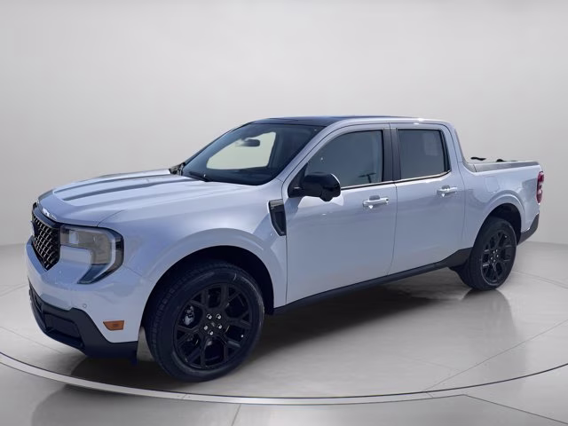 2026 Space White Metallic Ford Maverick LARIAT AWD Truck