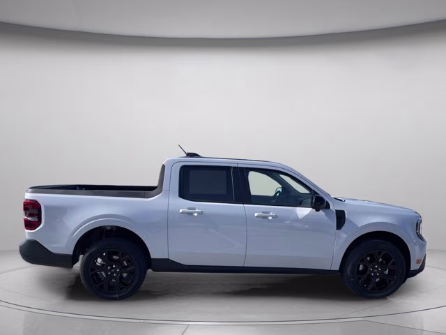 2026 Space White Metallic Ford Maverick LARIAT AWD Truck