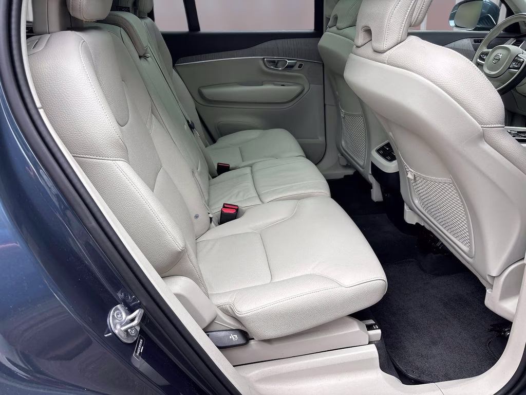 2024 Blue Volvo XC90 B6 Plus Bright Theme AWD SUV