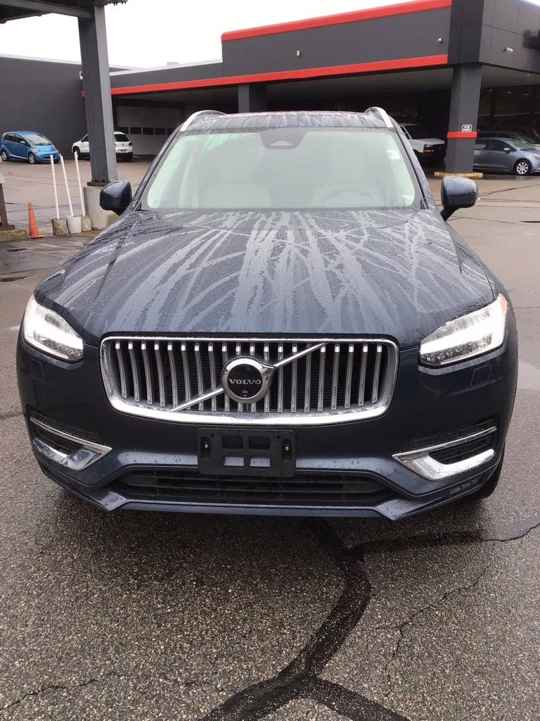 2024 Blue Volvo XC90 B6 Plus Bright Theme AWD SUV