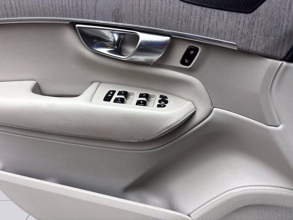 2024 Blue Volvo XC90 B6 Plus Bright Theme AWD SUV