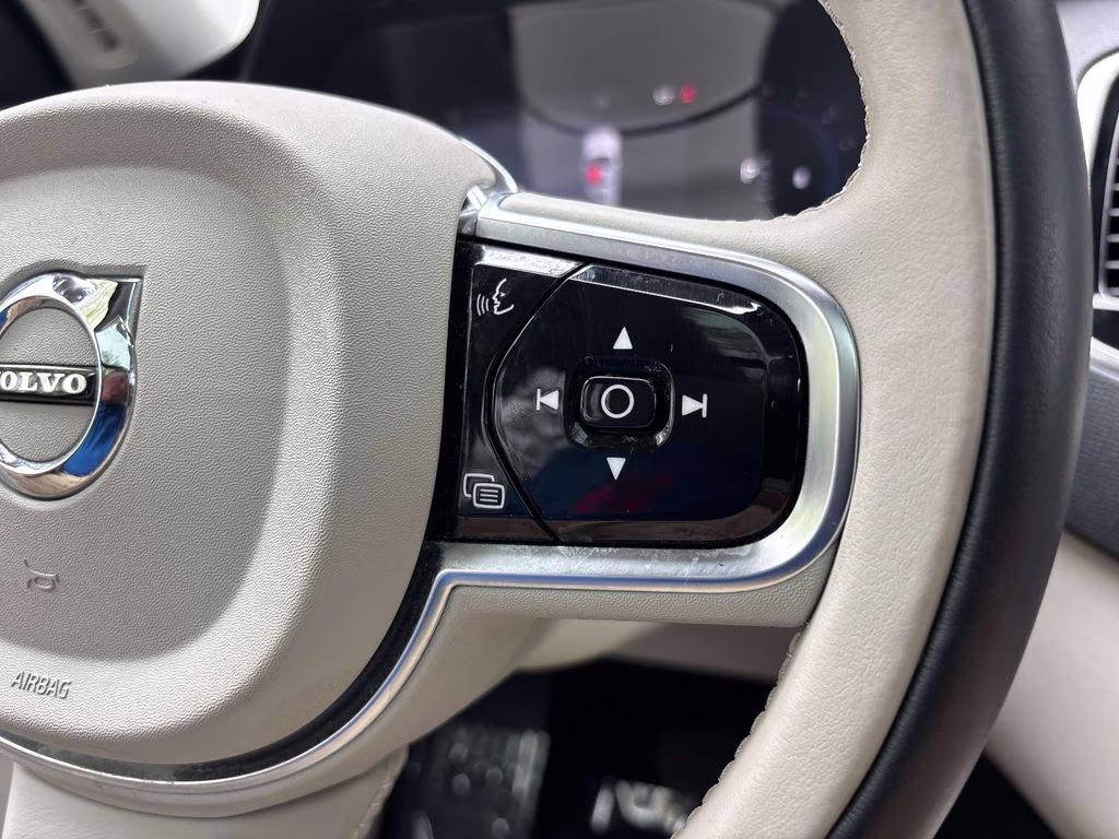 2024 Blue Volvo XC90 B6 Plus Bright Theme AWD SUV