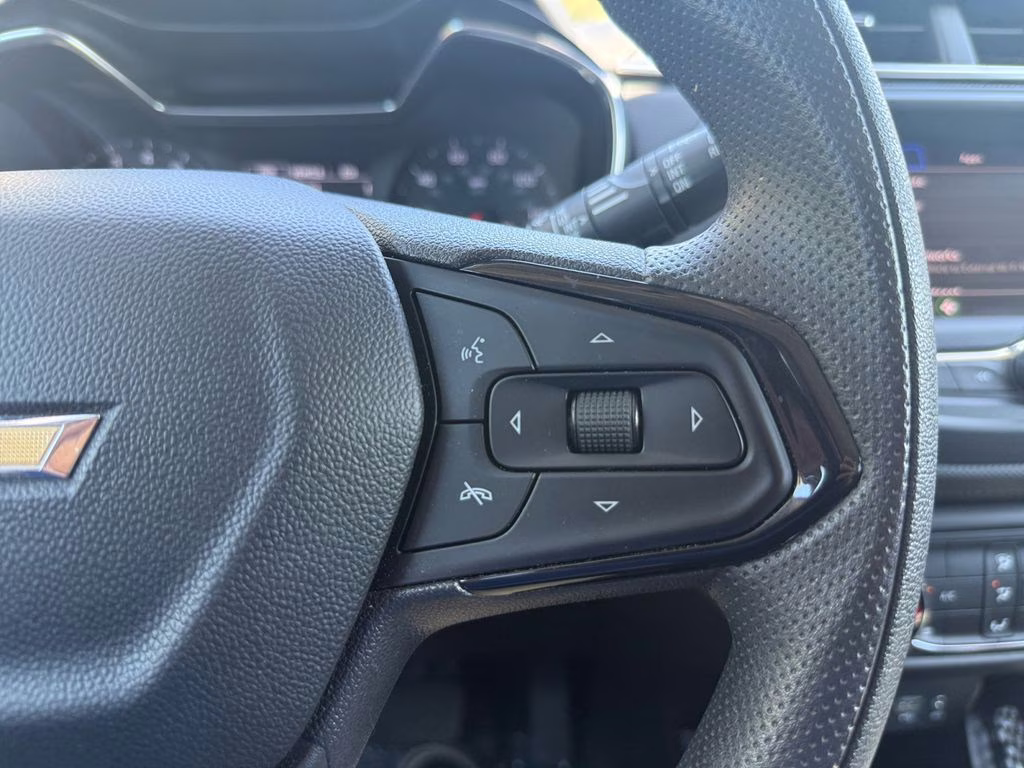 2023 Mosaic Black Metallic Chevrolet Trailblazer LT AWD SUV