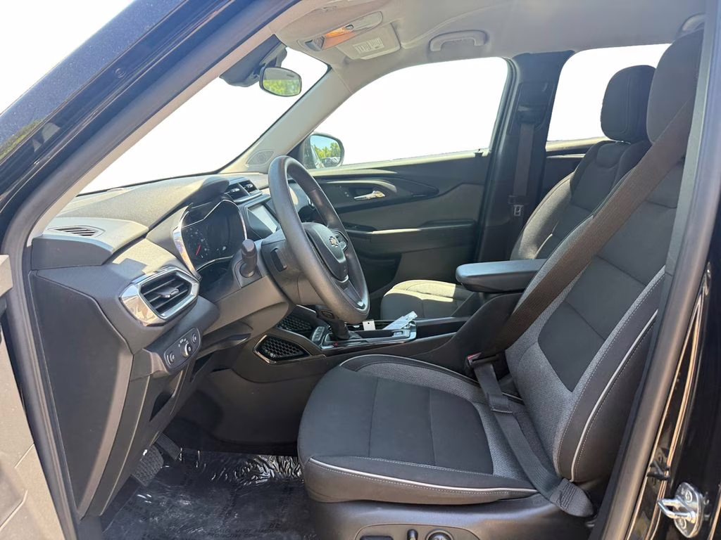 2023 Mosaic Black Metallic Chevrolet Trailblazer LT AWD SUV