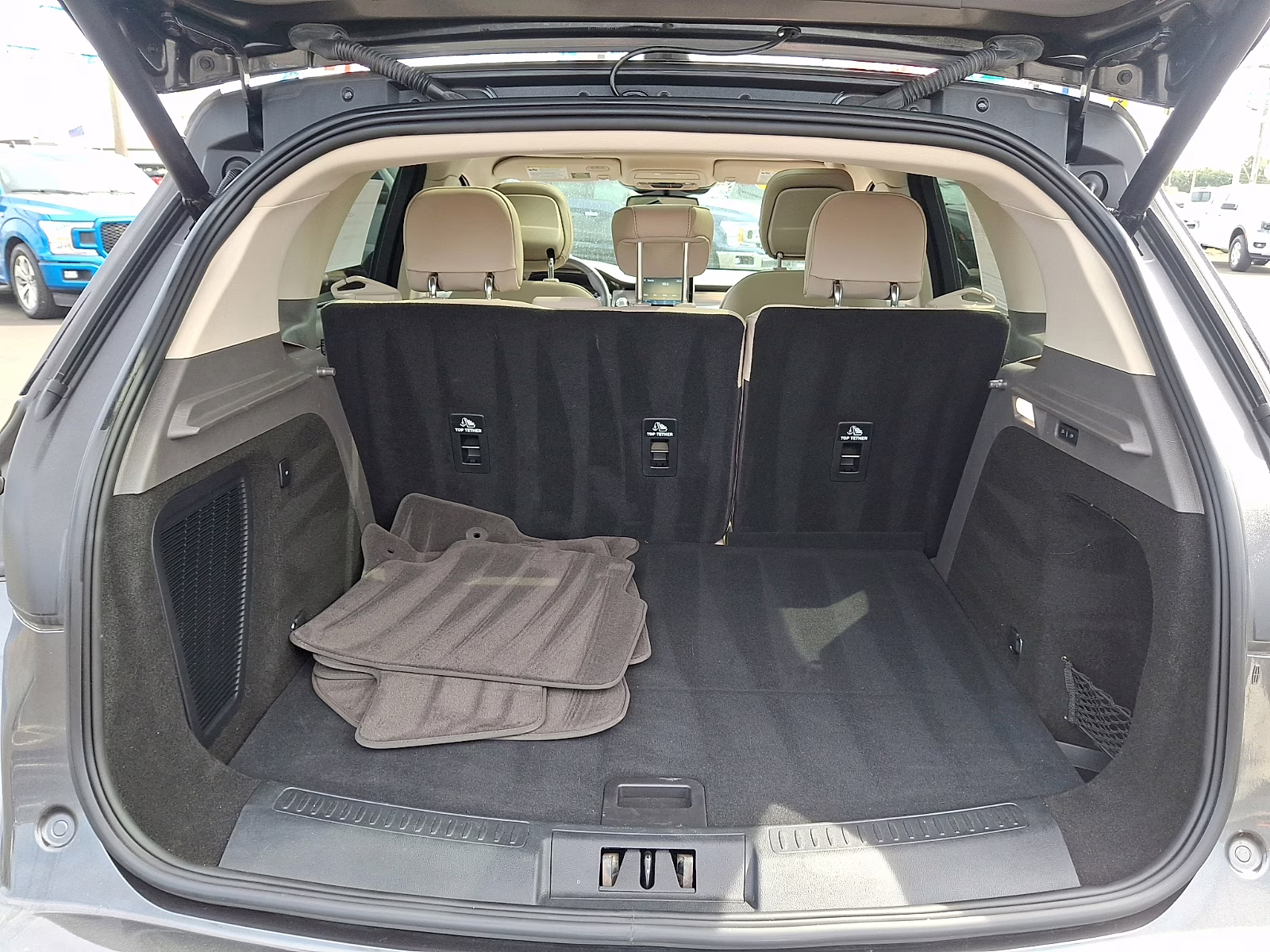 2020 Magnetic Gray Lincoln Corsair Standard AWD