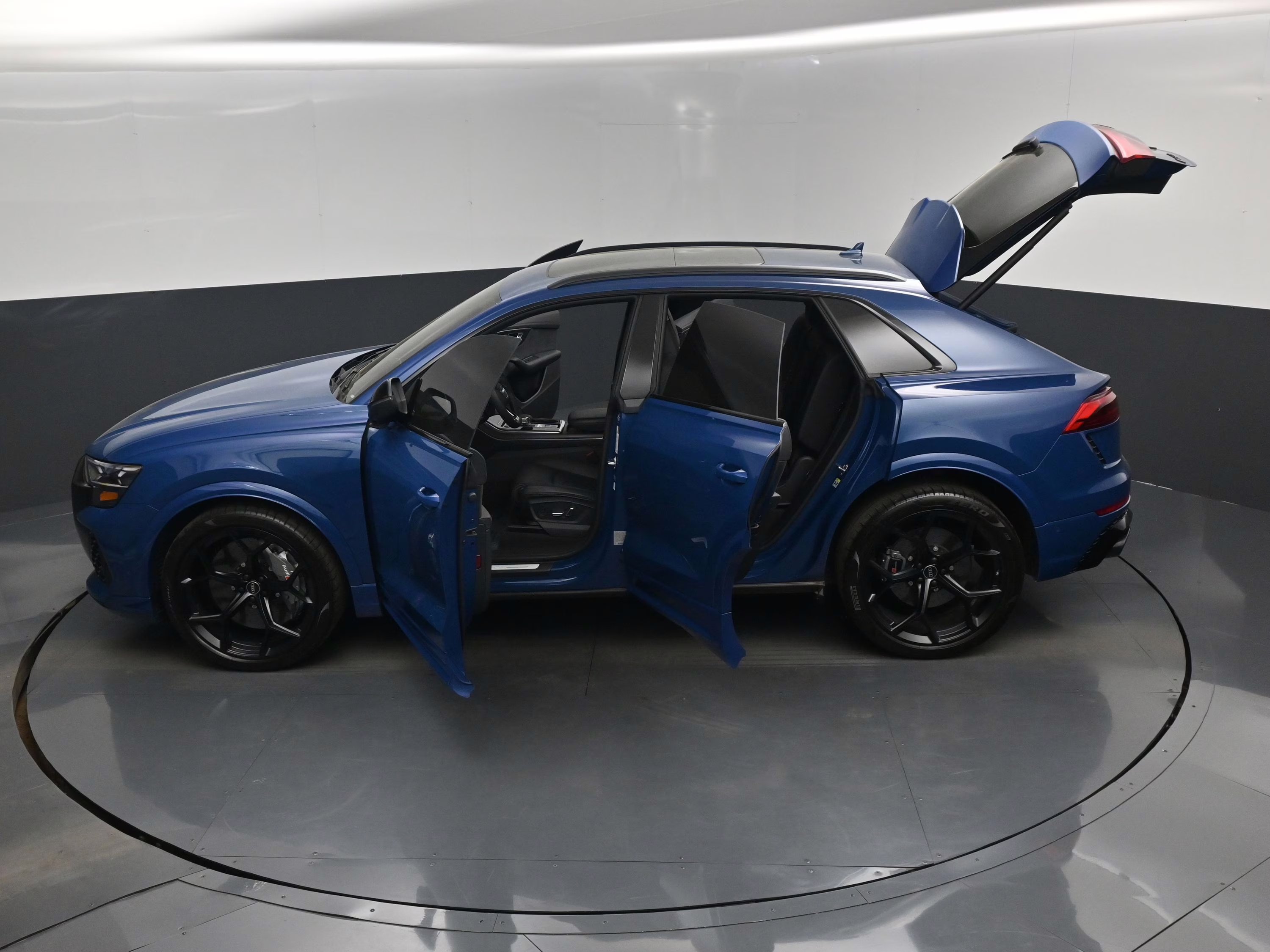 2025 Ascari Blue Metallic Audi RS Q8 performance 4.0T AWD SUV