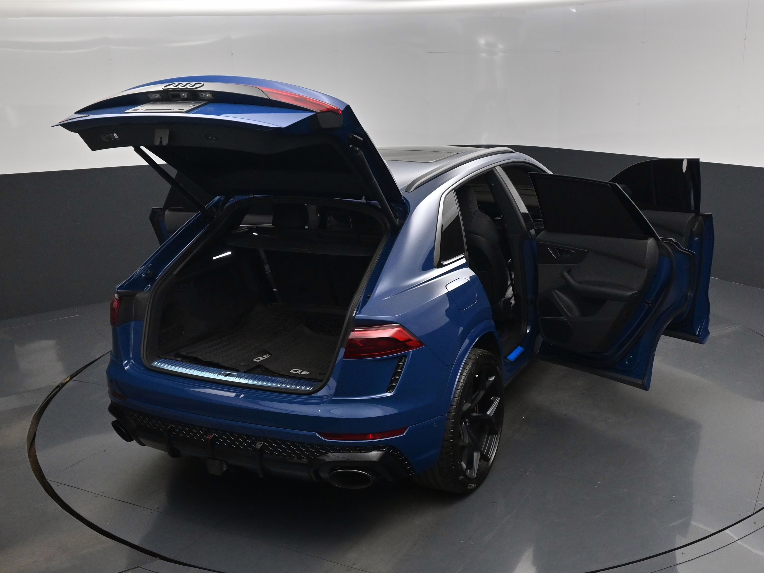 2025 Ascari Blue Metallic Audi RS Q8 performance 4.0T AWD SUV