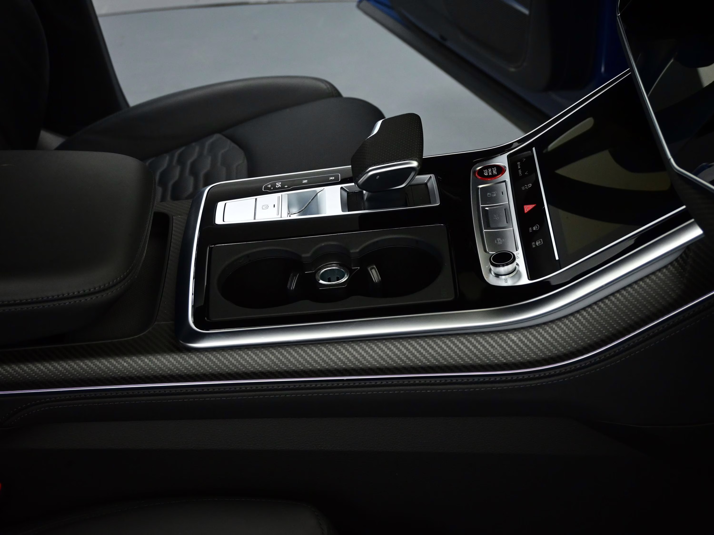 2025 Ascari Blue Metallic Audi RS Q8 performance 4.0T AWD SUV