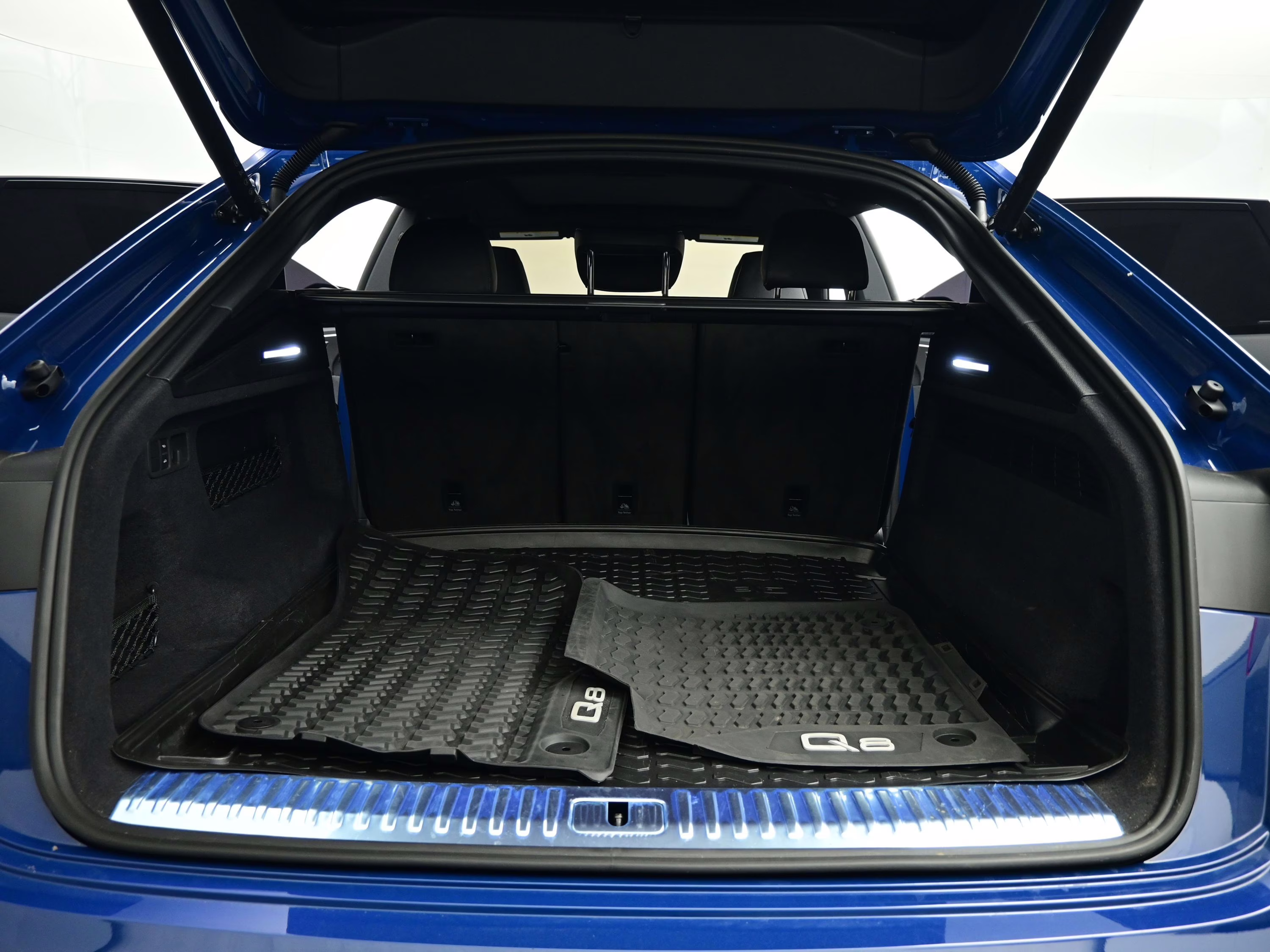 2025 Ascari Blue Metallic Audi RS Q8 performance 4.0T AWD SUV