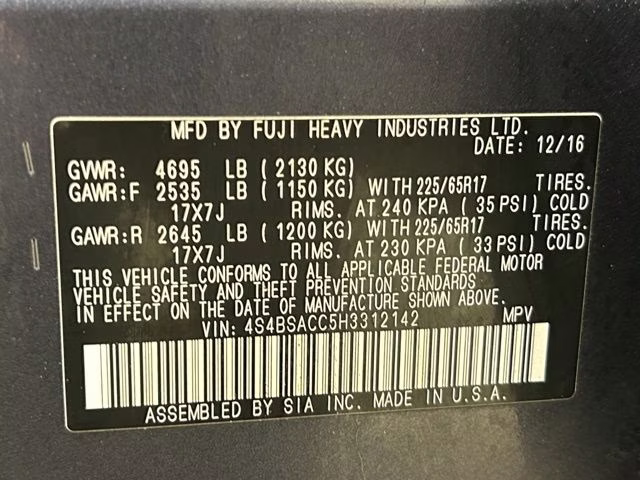 2017 Carbide Gray Metallic Subaru Outback 2.5i Premium AWD SUV