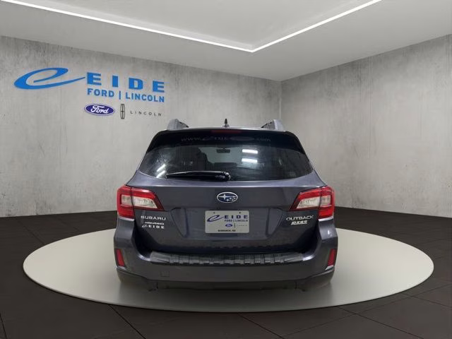 2017 Carbide Gray Metallic Subaru Outback 2.5i Premium AWD SUV