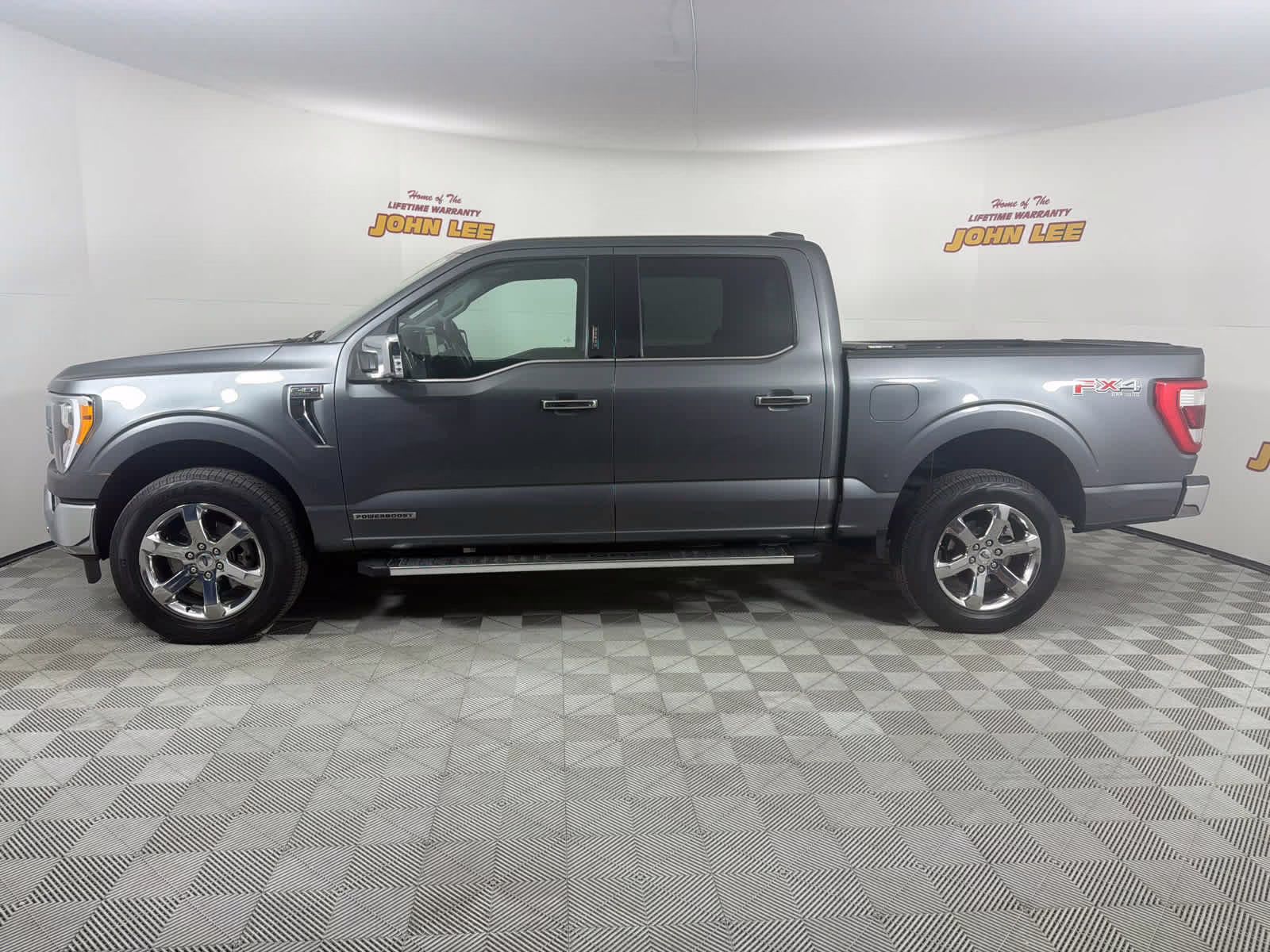 2023 Carbonized Gray Metallic Ford F-150 LARIAT 4X4 Truck