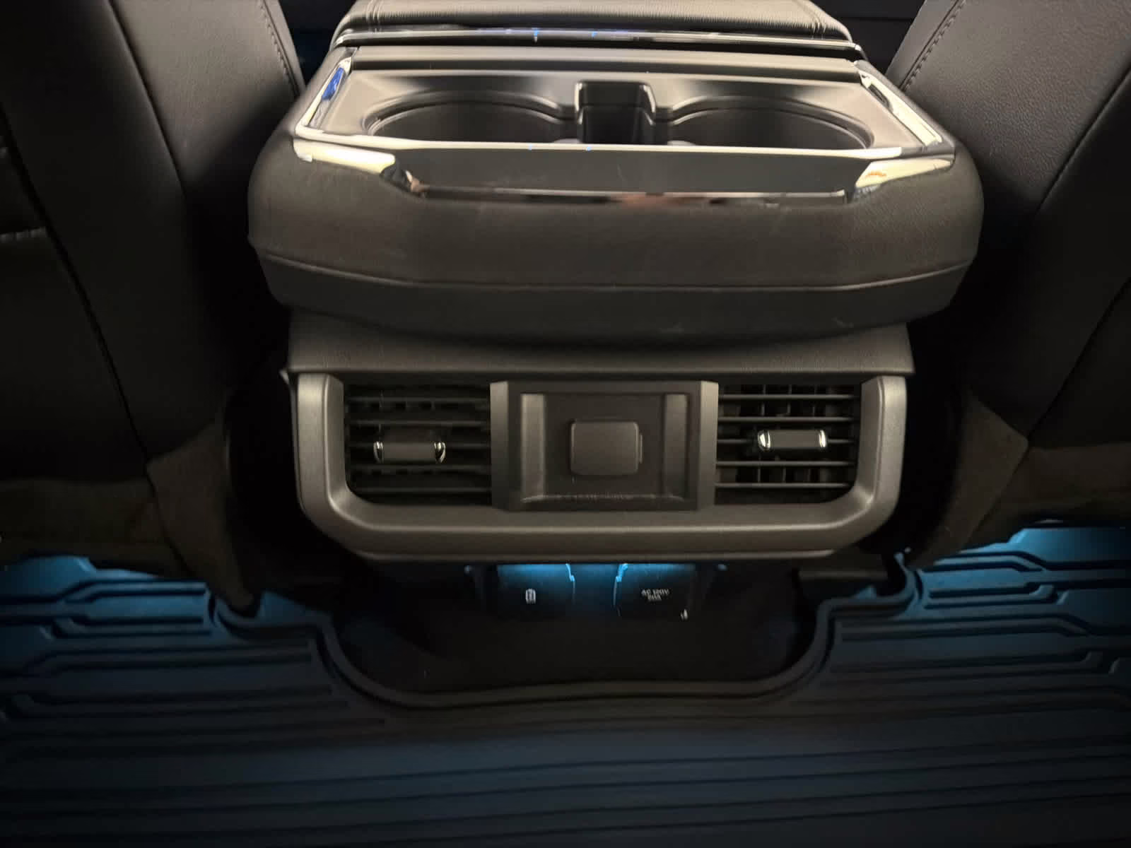 2023 Carbonized Gray Metallic Ford F-150 LARIAT 4X4 Truck