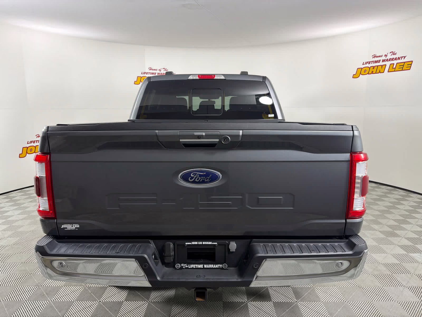 2023 Carbonized Gray Metallic Ford F-150 LARIAT 4X4 Truck