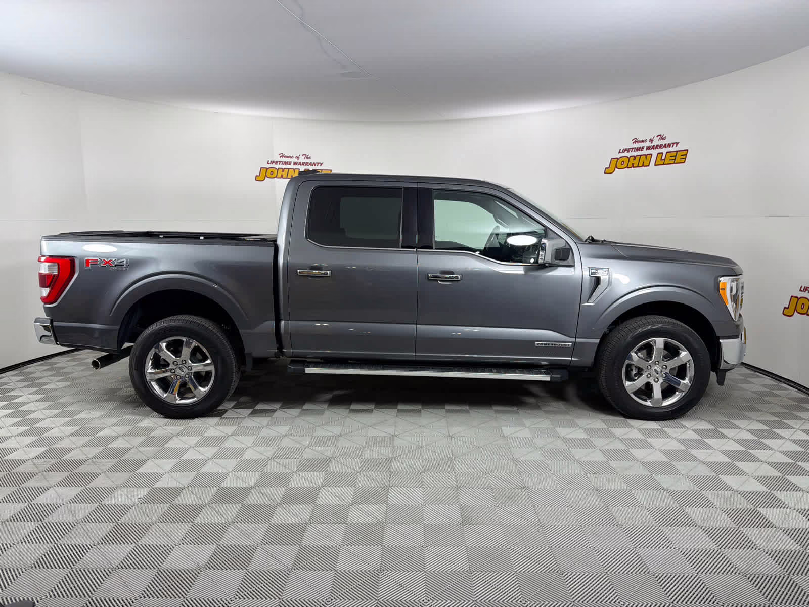 2023 Carbonized Gray Metallic Ford F-150 LARIAT 4X4 Truck