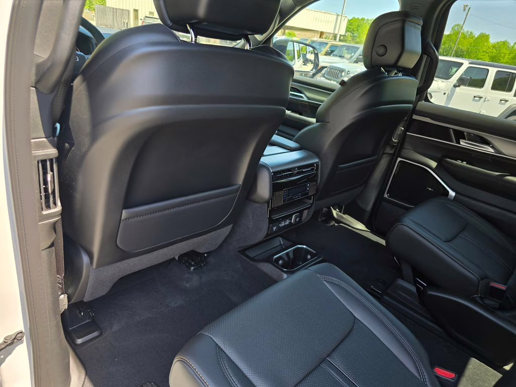 2026 Bright White Clearcoat Jeep Grand Wagoneer 4X4 SUV