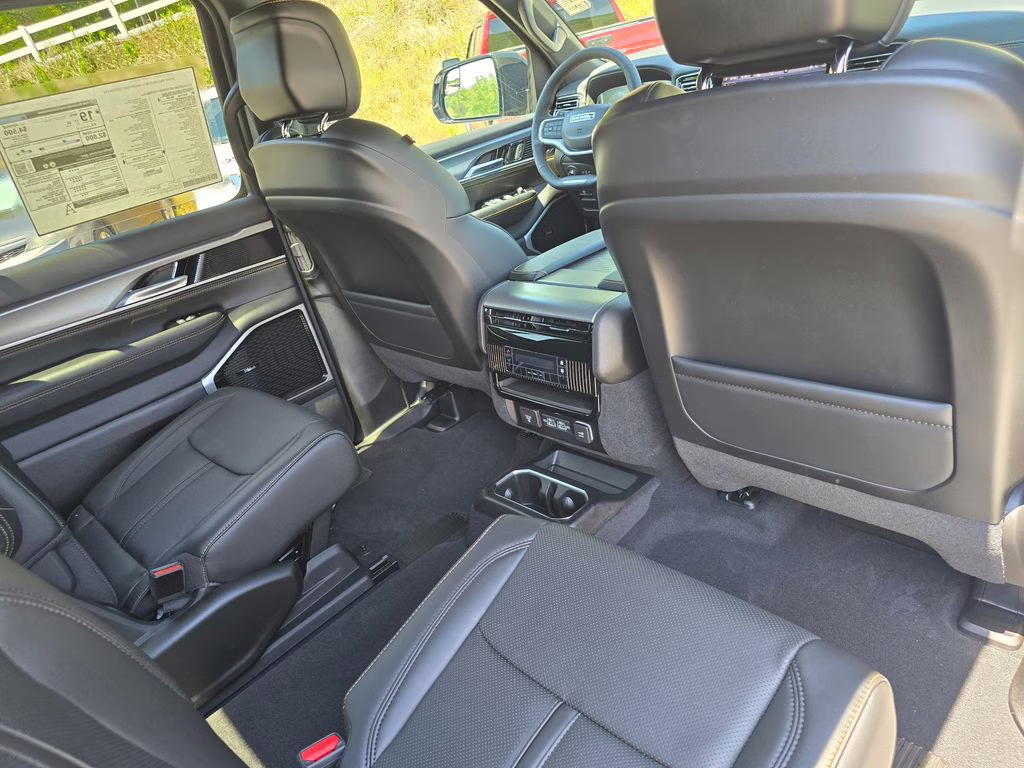 2026 Bright White Clearcoat Jeep Grand Wagoneer 4X4 SUV