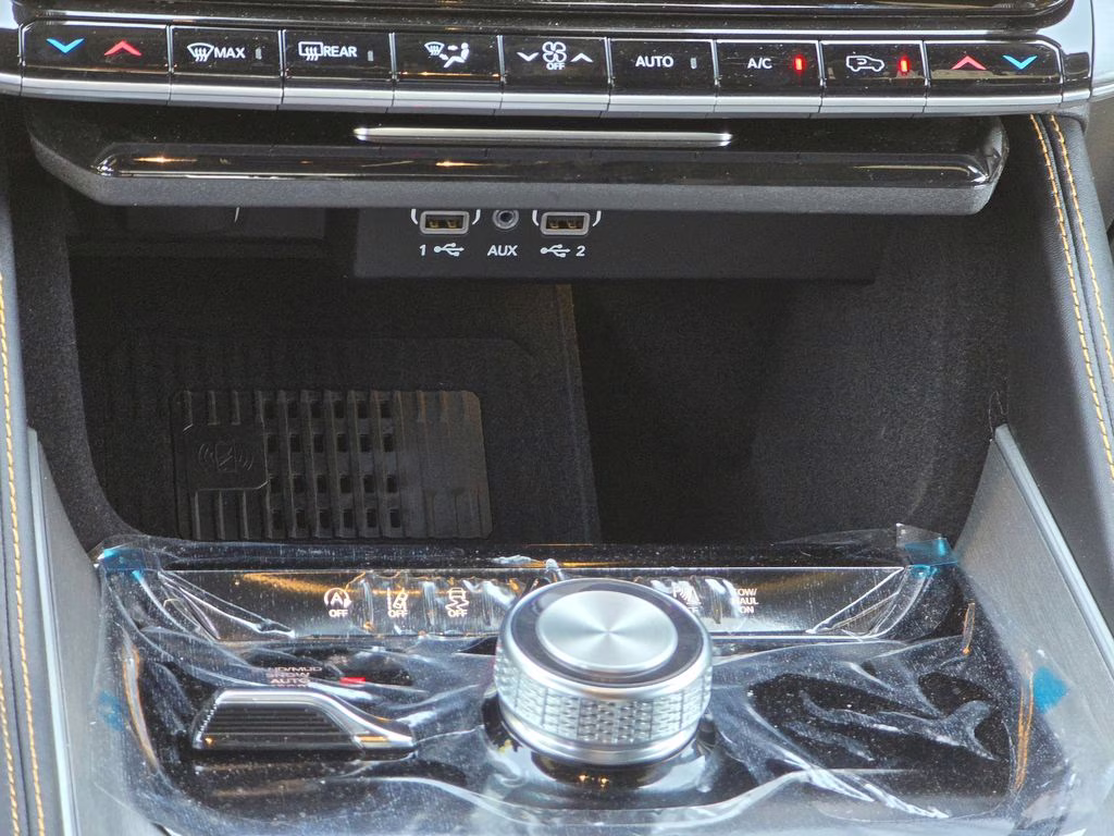 2026 Bright White Clearcoat Jeep Grand Wagoneer 4X4 SUV