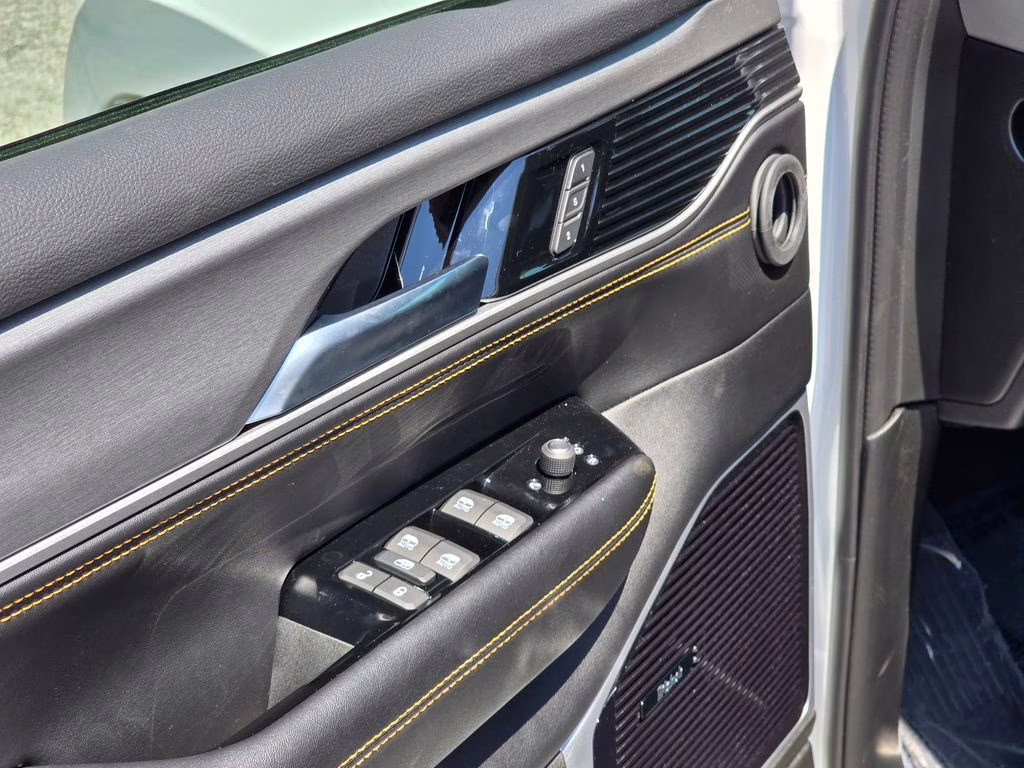 2026 Bright White Clearcoat Jeep Grand Wagoneer 4X4 SUV