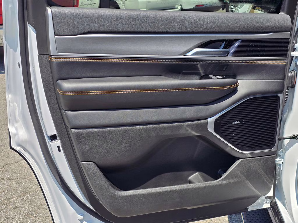 2026 Bright White Clearcoat Jeep Grand Wagoneer 4X4 SUV