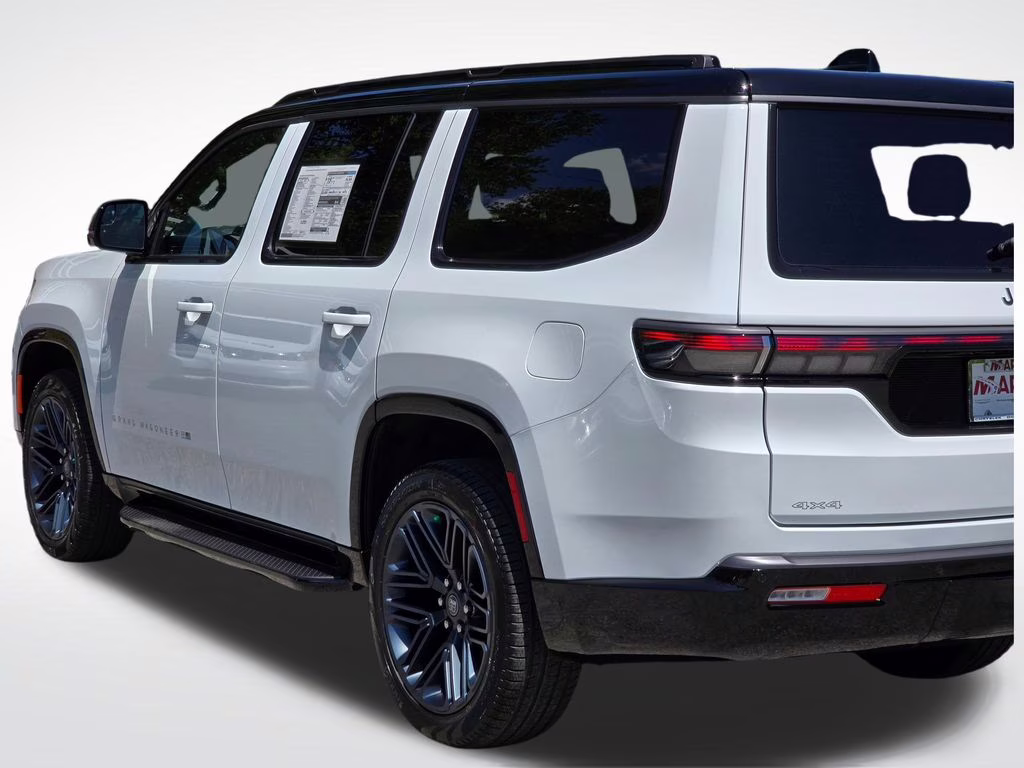 2026 Bright White Clearcoat Jeep Grand Wagoneer 4X4 SUV