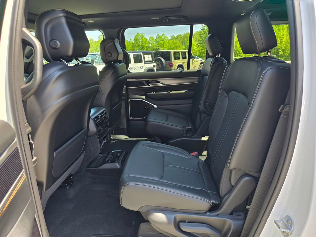 2026 Bright White Clearcoat Jeep Grand Wagoneer 4X4 SUV