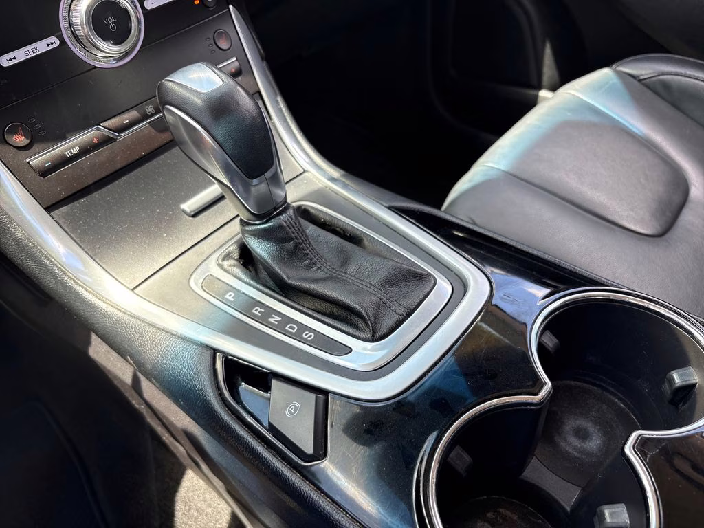 2018 Ingot Silver Ford Edge Titanium FWD SUV