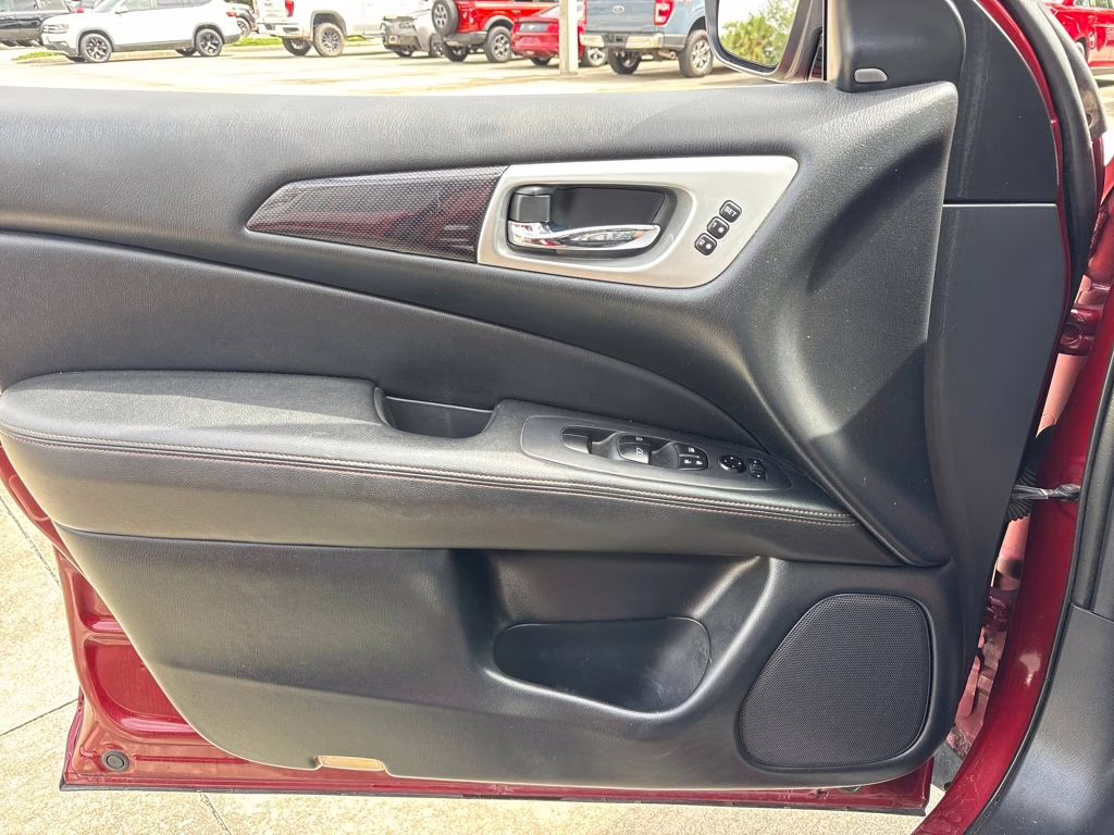 2020 Scarlet Ember Tintcoat Nissan Pathfinder SL FWD SUV