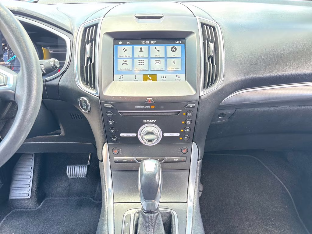 2018 Ingot Silver Ford Edge Titanium FWD SUV