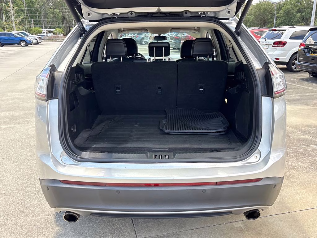 2018 Ingot Silver Ford Edge Titanium FWD SUV